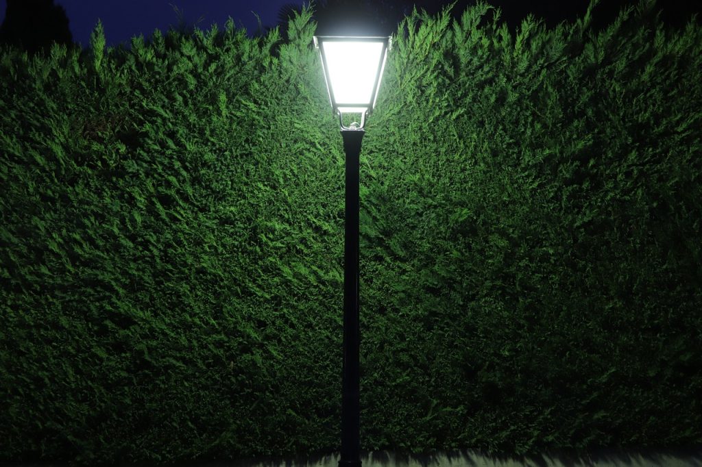landscape pole lights