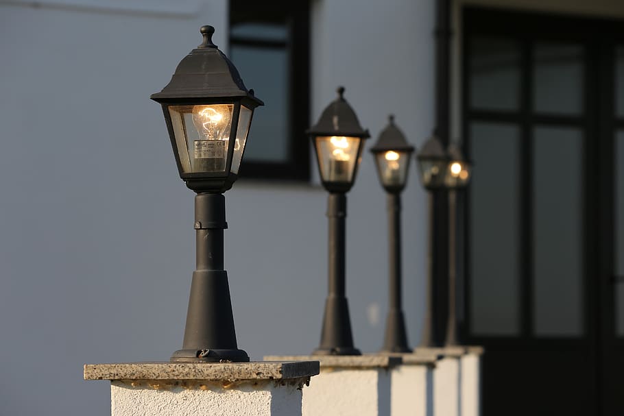 landscape post lights