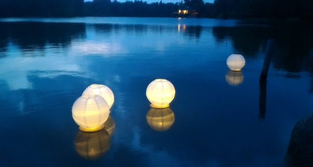 floating lanterns on the lake