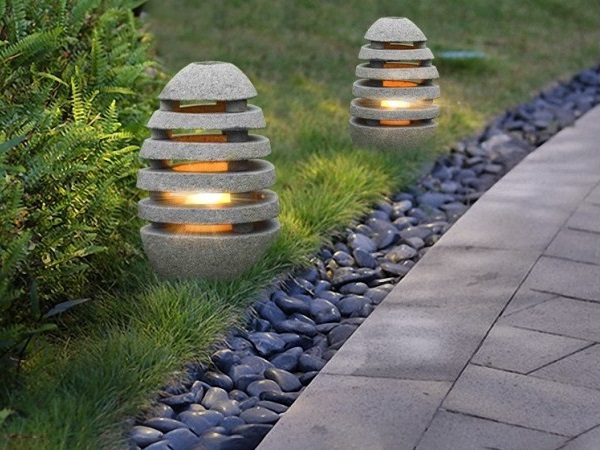 lighting fixtures in the form of rocks