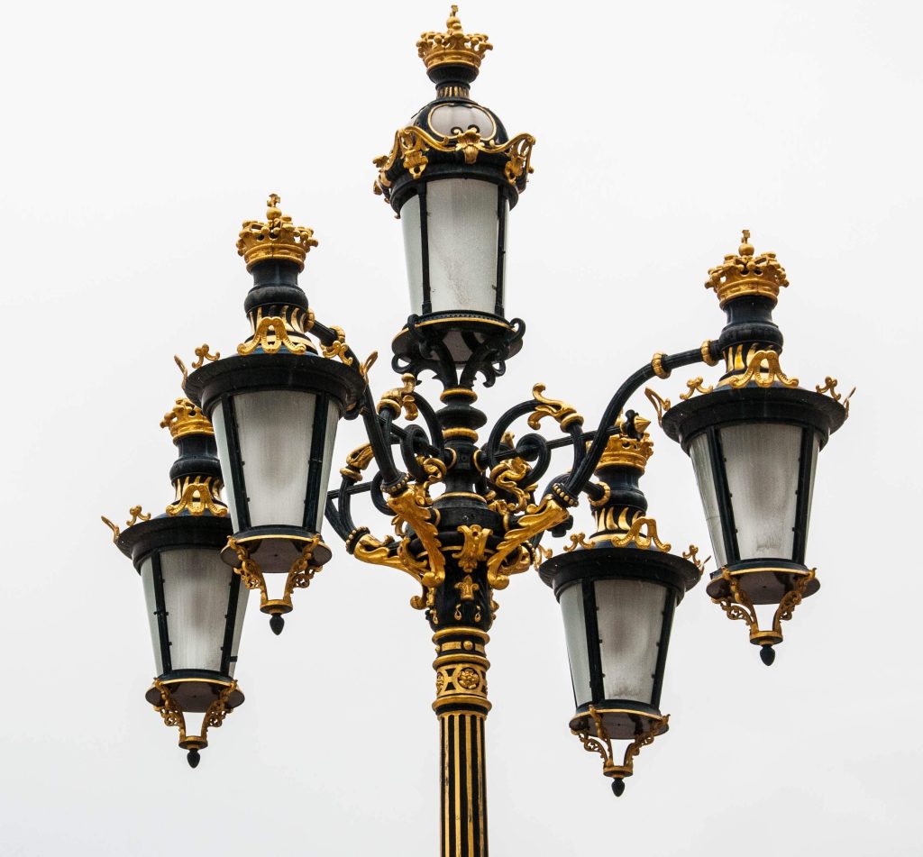 extra-large outdoor post lights