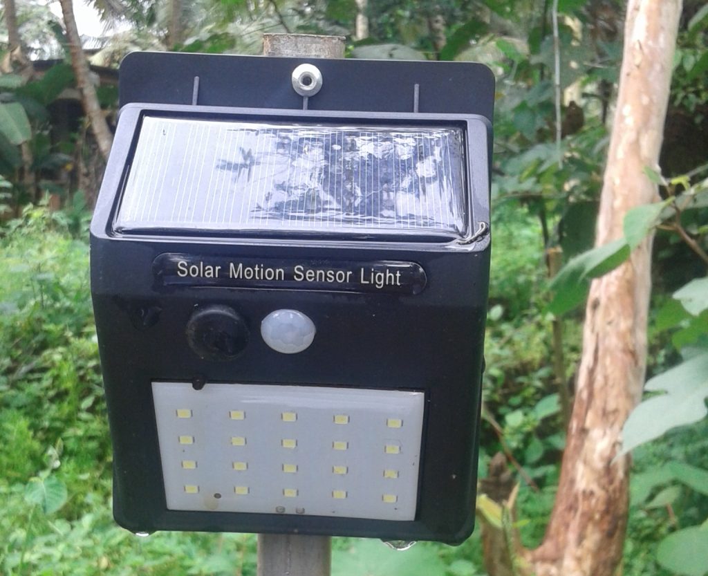 landscape solar lights with motion sensor