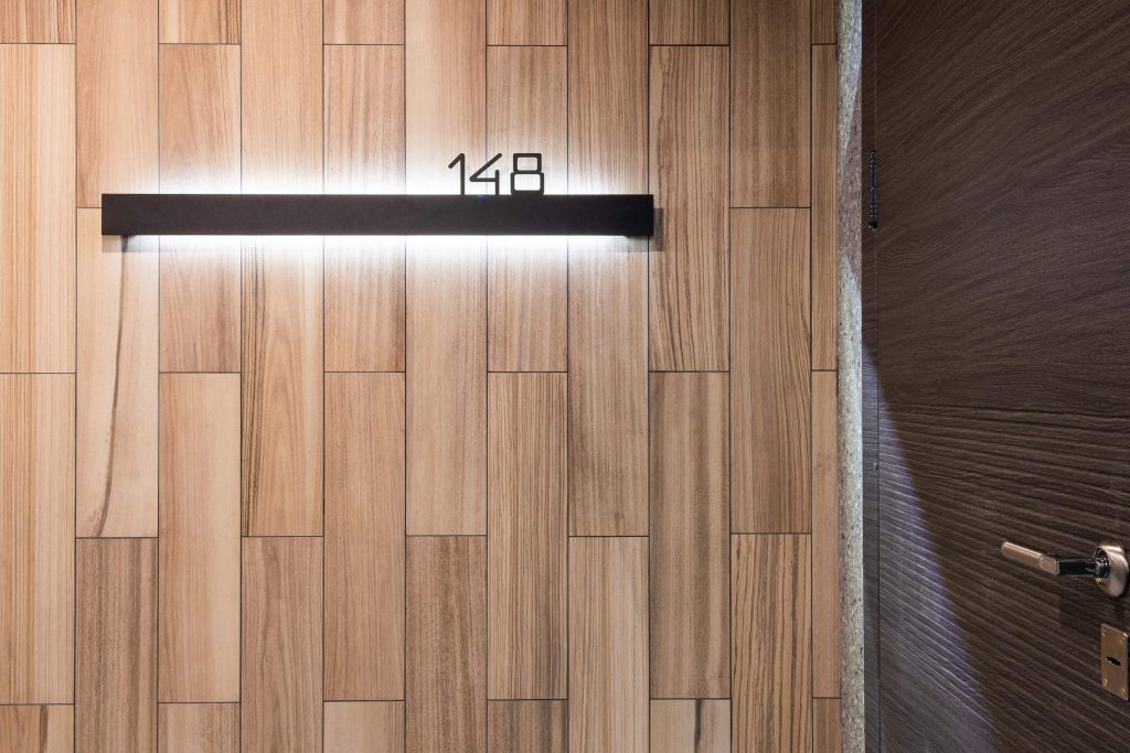 landscape strip lights for wall