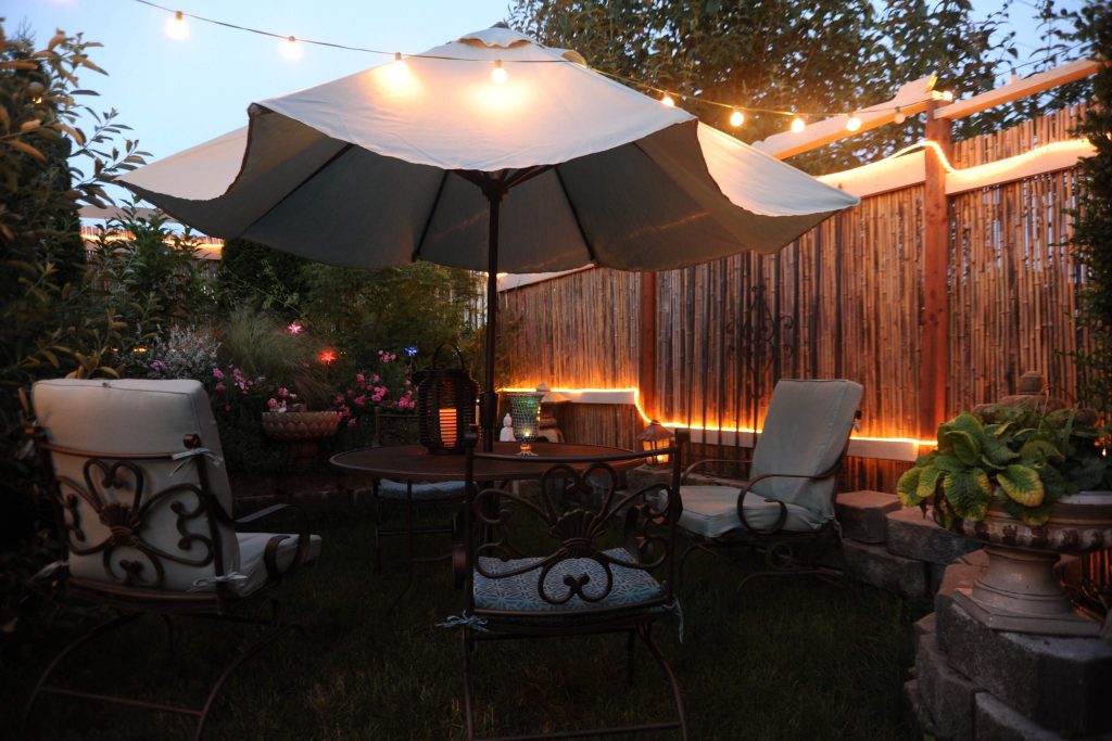 landscape wall lighting for yard