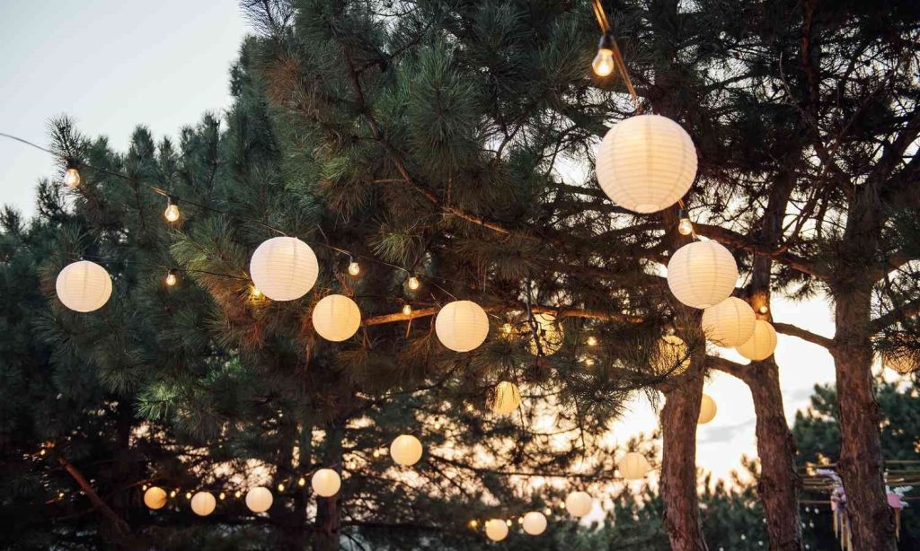 lanterns classic charm