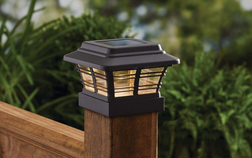 outdoor post solar lights; landscape lighting without an electrical grid
