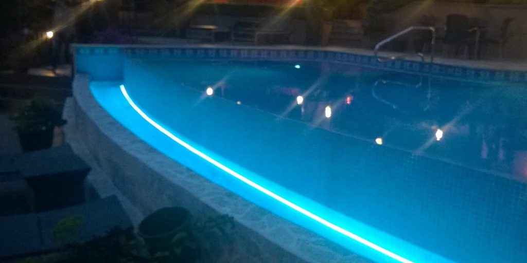 outdoor submersible strip lights for water features
