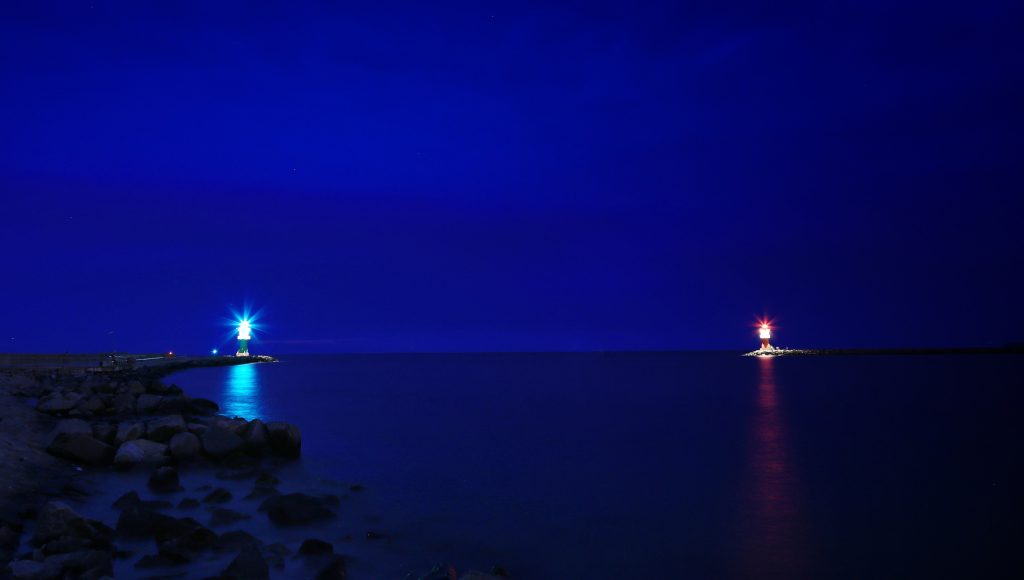 lights at the bay entrance