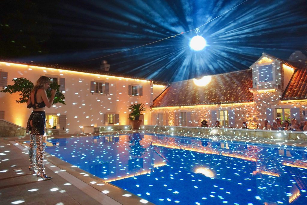 pool party lights