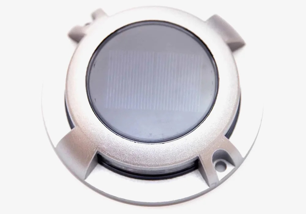 solar puck lights