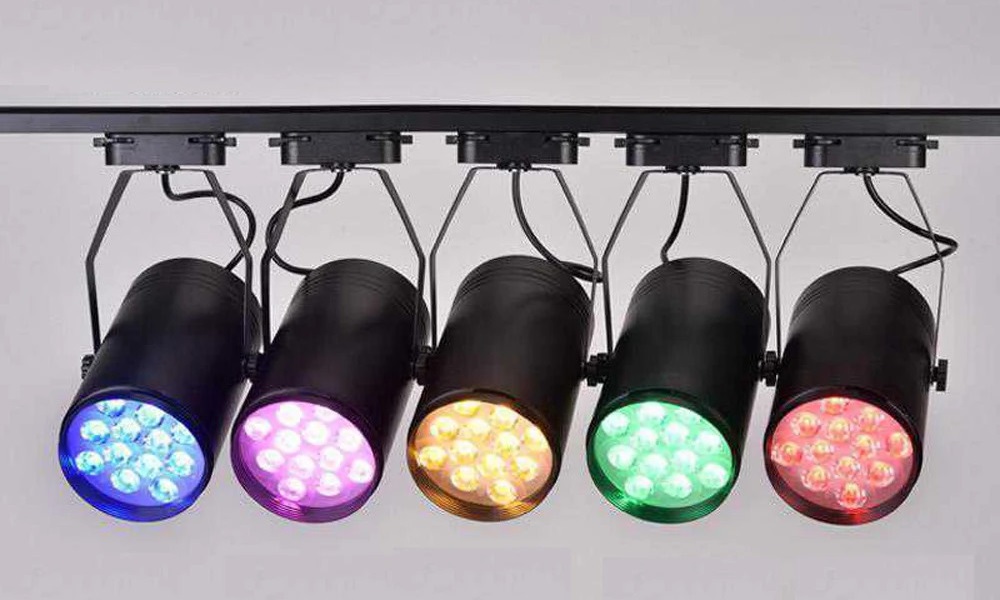 track multicolor lights