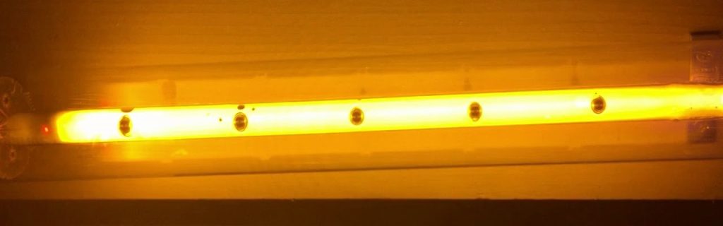 low-pressure sodium lamp