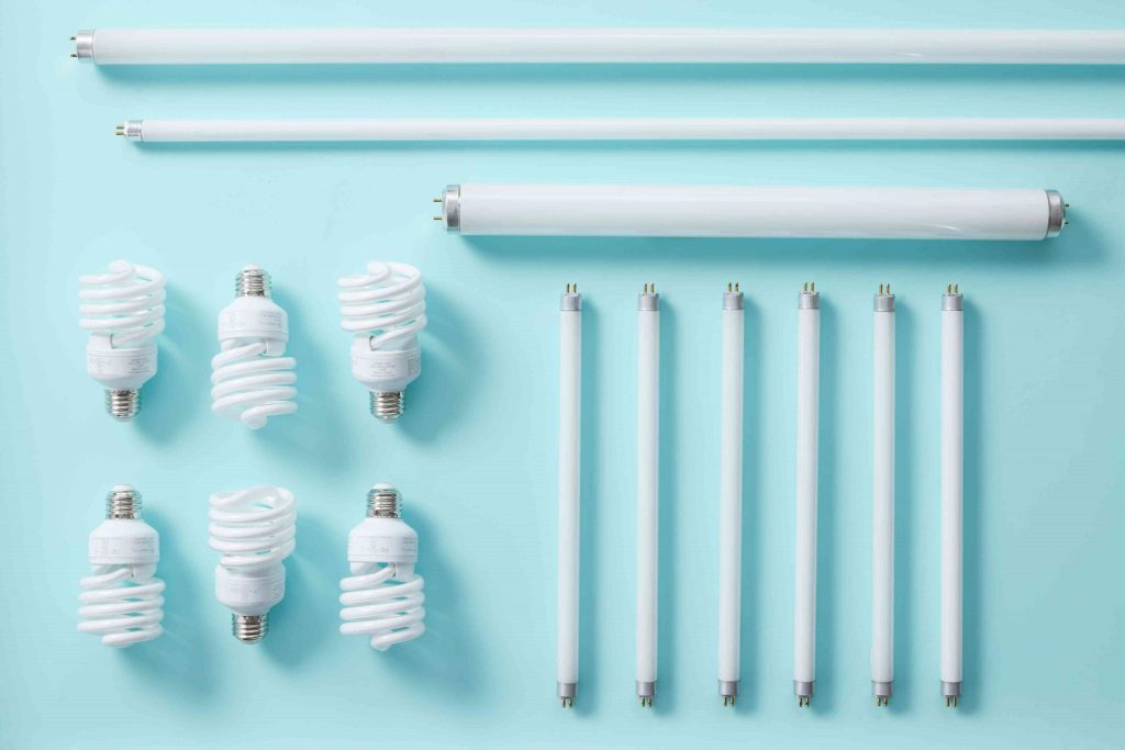 fluorescent strip lights; cfl; compact fluorescent lamp; what is the difference between t8 and t12