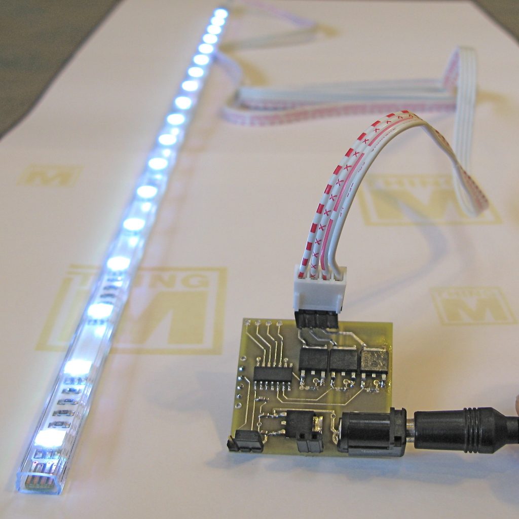 4-pin rgb led strip lights; what wire is used for led strip lights